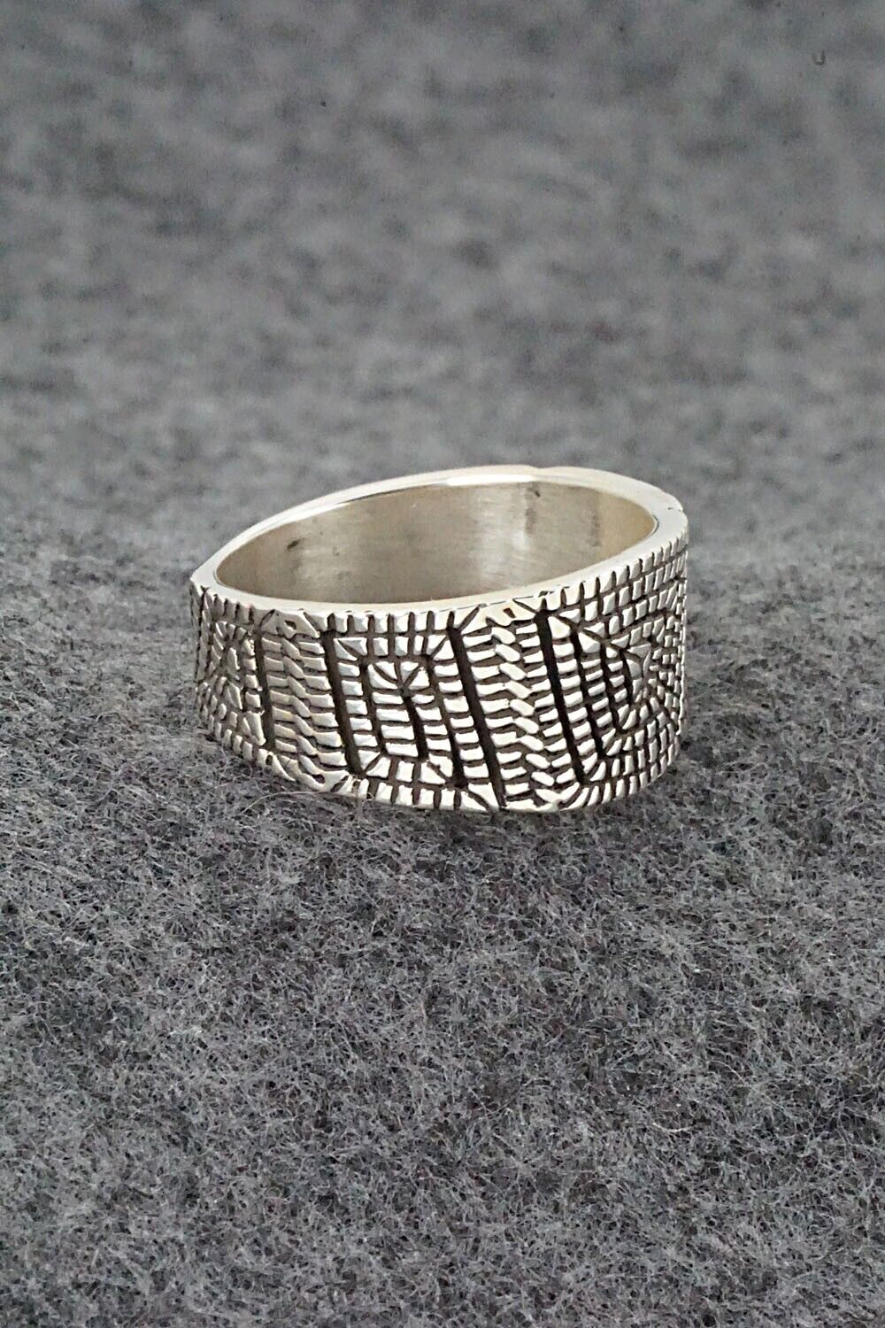 Sterling Silver Ring - Elgin Tom - Size 9.5