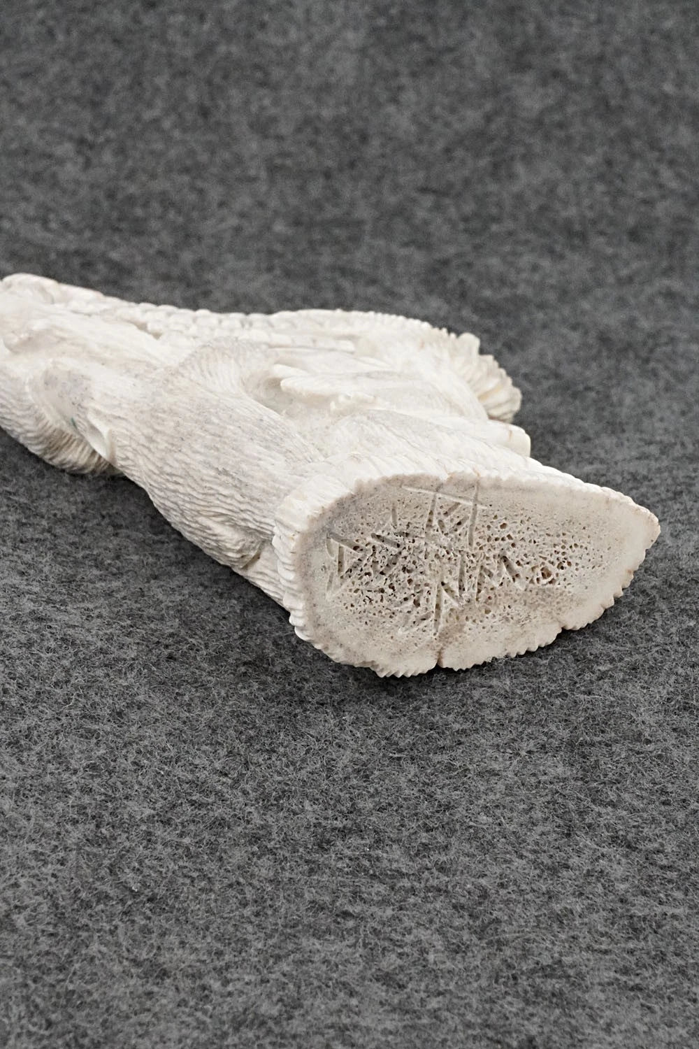 Bears Zuni Fetish Carving - Destry Siutza