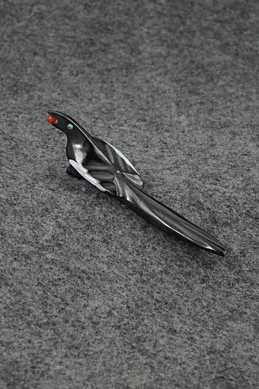 Crow Zuni Fetish Carving - Calvert Bowanie