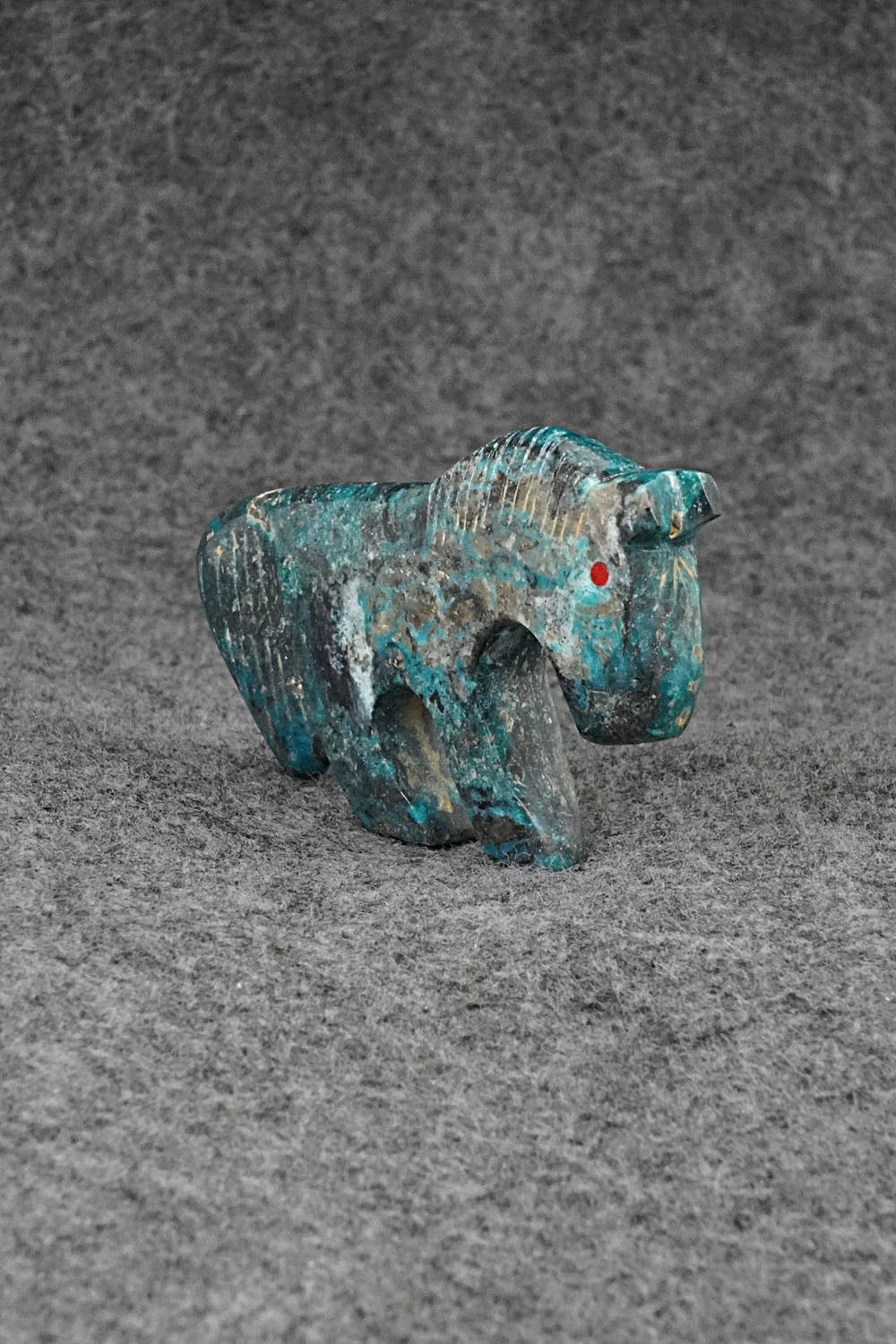 Horse Zuni Fetish Carving - Kenric Laiwakete