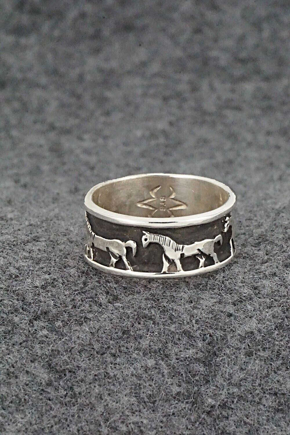 Sterling Silver Spinner Ring - Navajo - Size 10