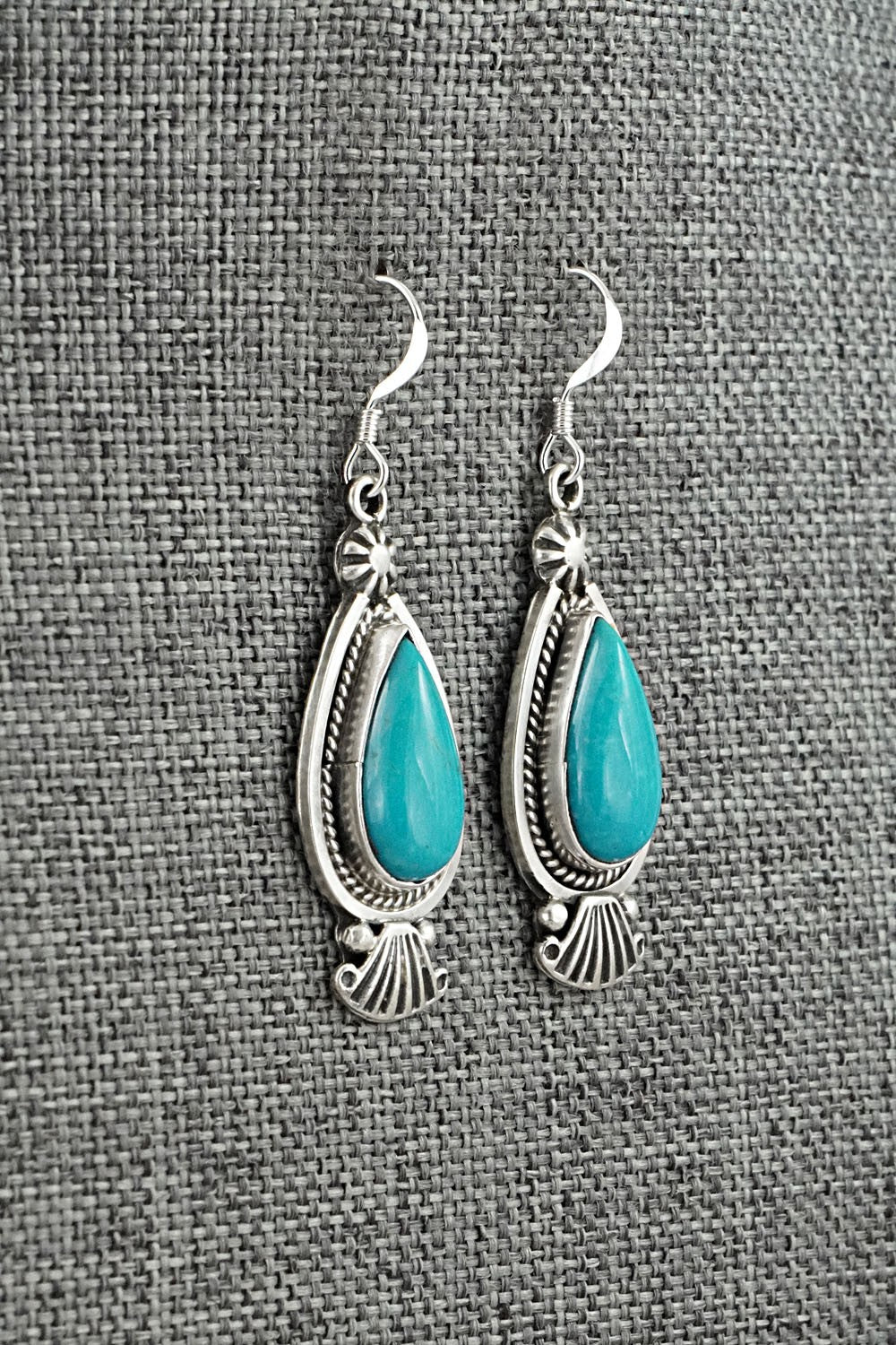 Turquoise & Sterling Silver Earrings - Verley Betone