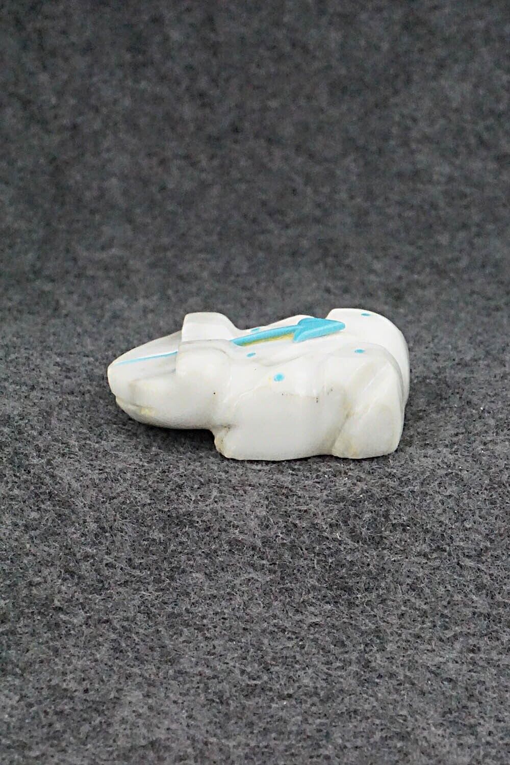 Frog Zuni Fetish Carving - Bennie Bacy