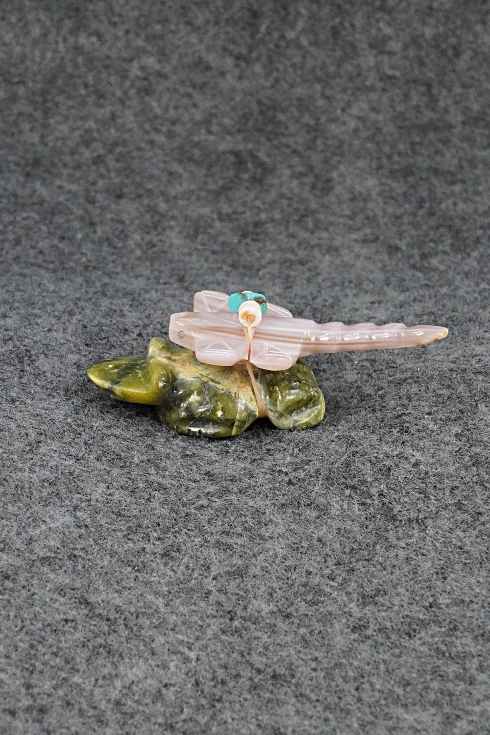 Frog Zuni Fetish Carving - Daisy Rose Leonard