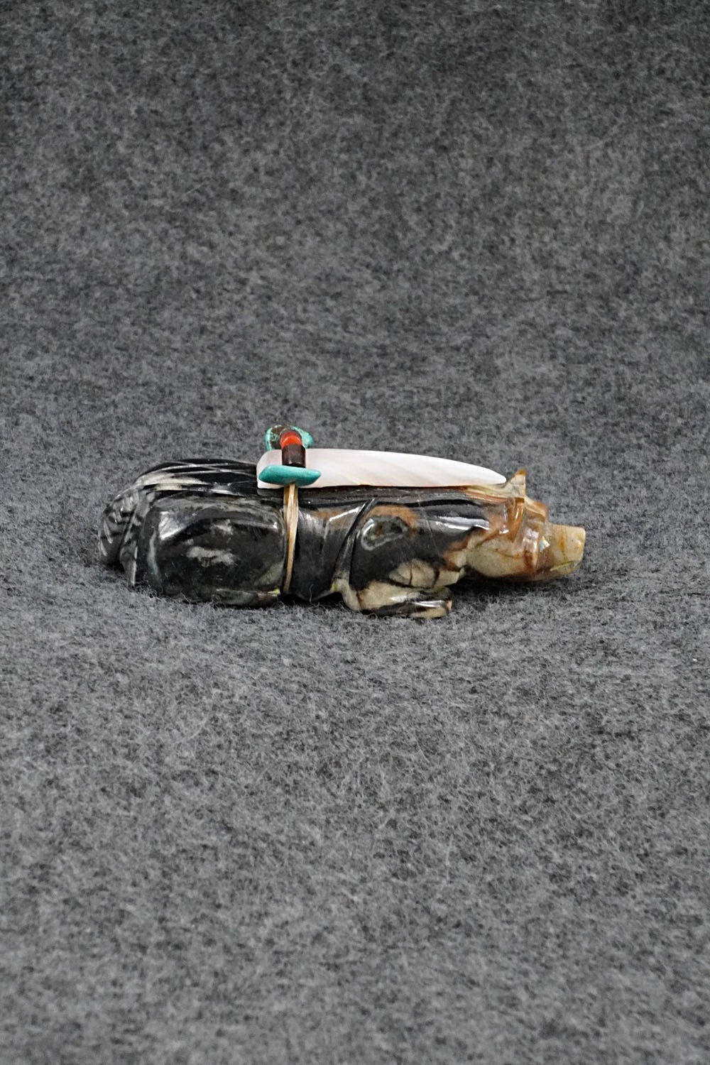 Badger Zuni Fetish Carving - Alex Tsethlikai