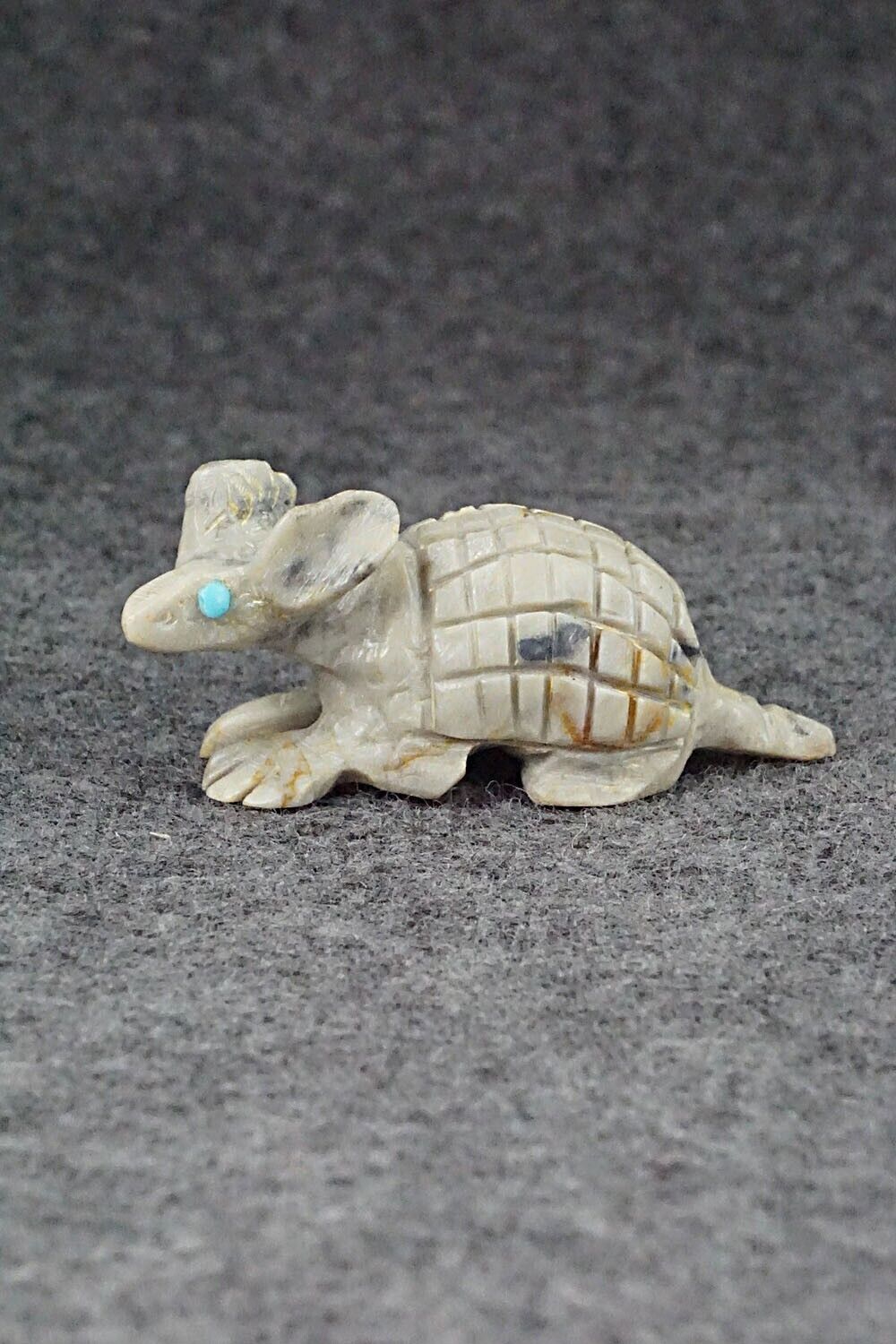 Armadillo Zuni Fetish Carving - Dana Malani
