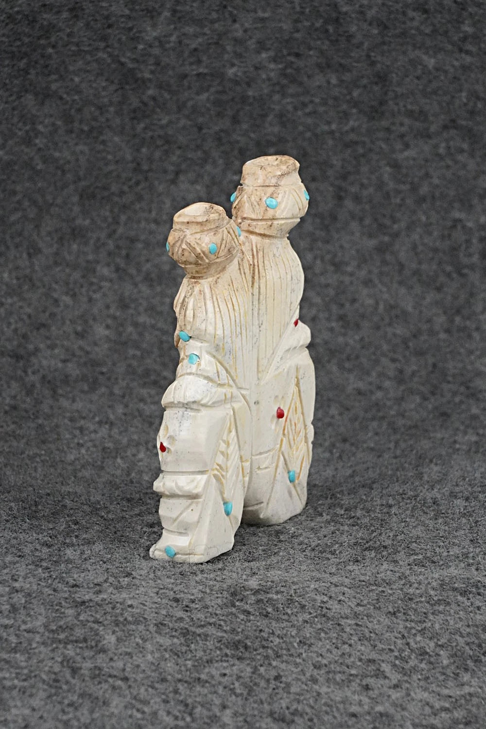 Ola Maiden Zuni Fetish Carving - Danette Laate
