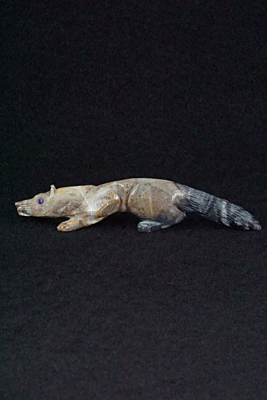 Wolf Zuni Fetish Carving - Lance Cheama