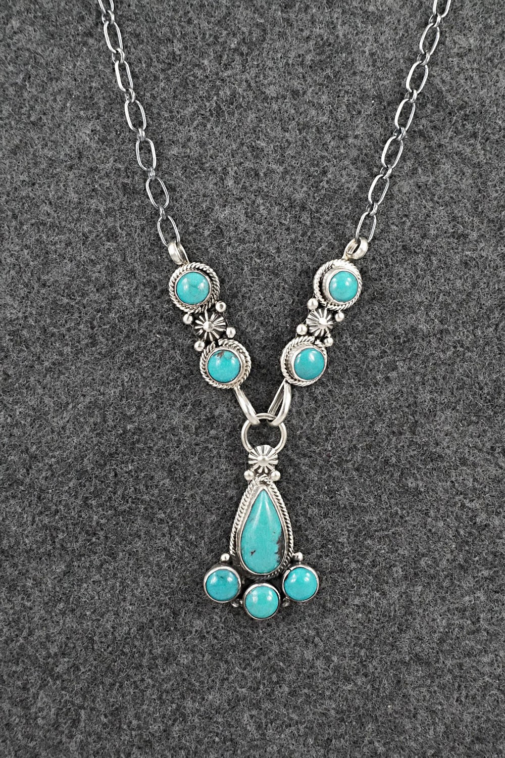 Turquoise & Sterling Silver Necklace - Verley Betone