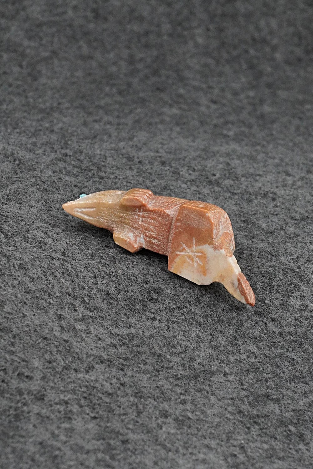 Mole Zuni Fetish Carving - Derrick Kaamasee
