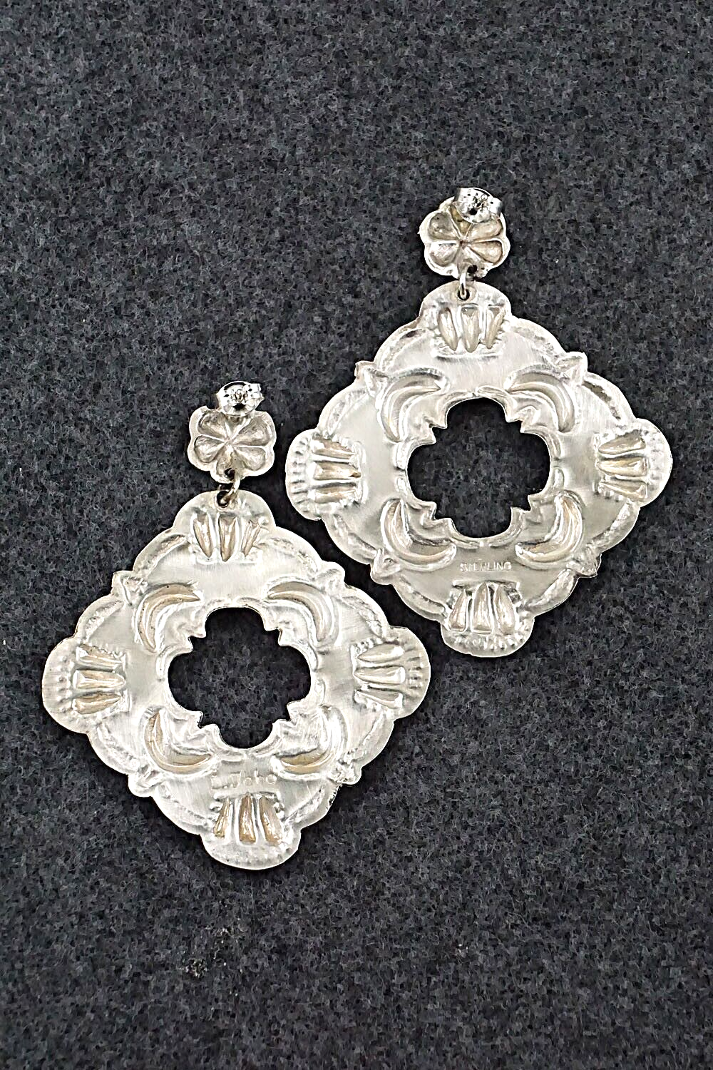 Pink Conch Shell & Sterling Silver Earrings - Leander Tahe