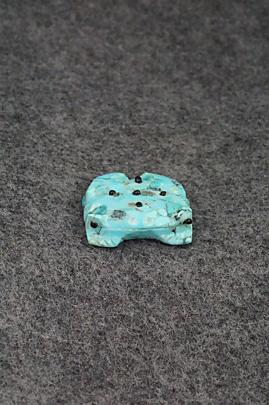 Frog Zuni Fetish Carving - Danette Laate