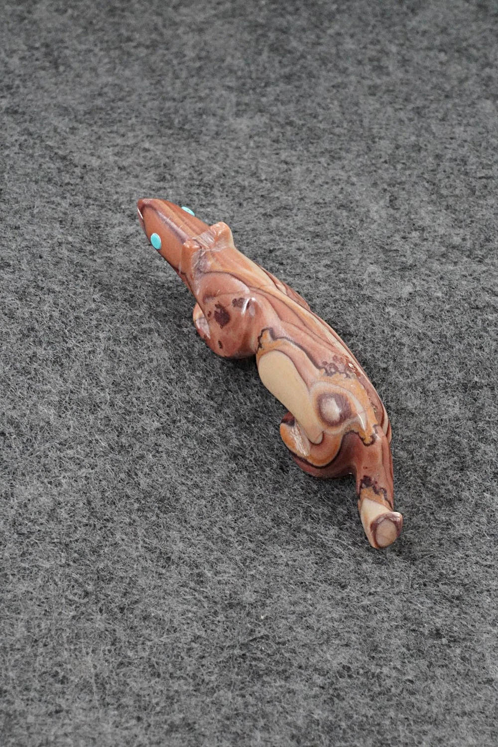 Mountain Lion Zuni Fetish Carving - Ronnie Lunasee