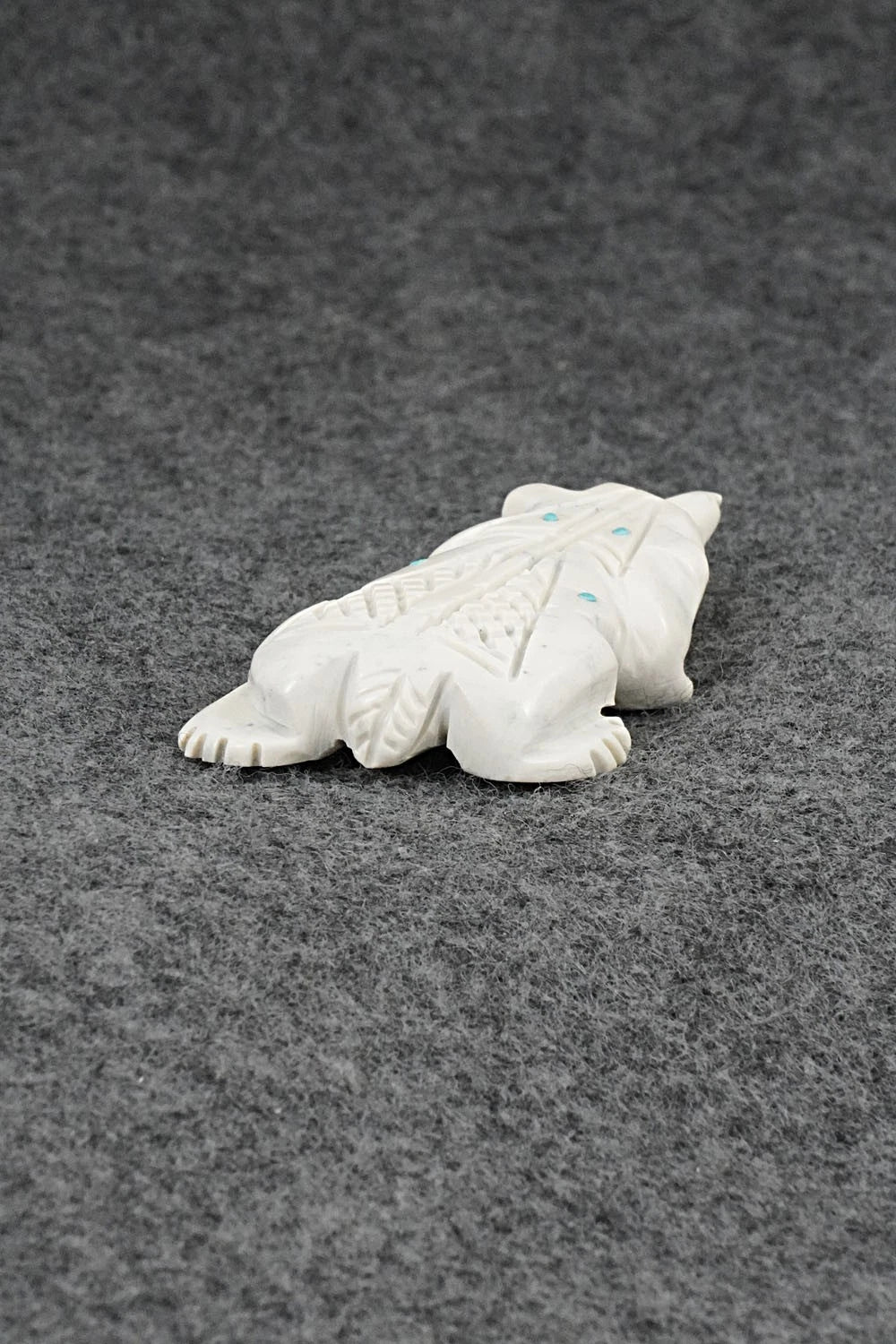 Badger Zuni Fetish Carving - Adrian Cachini