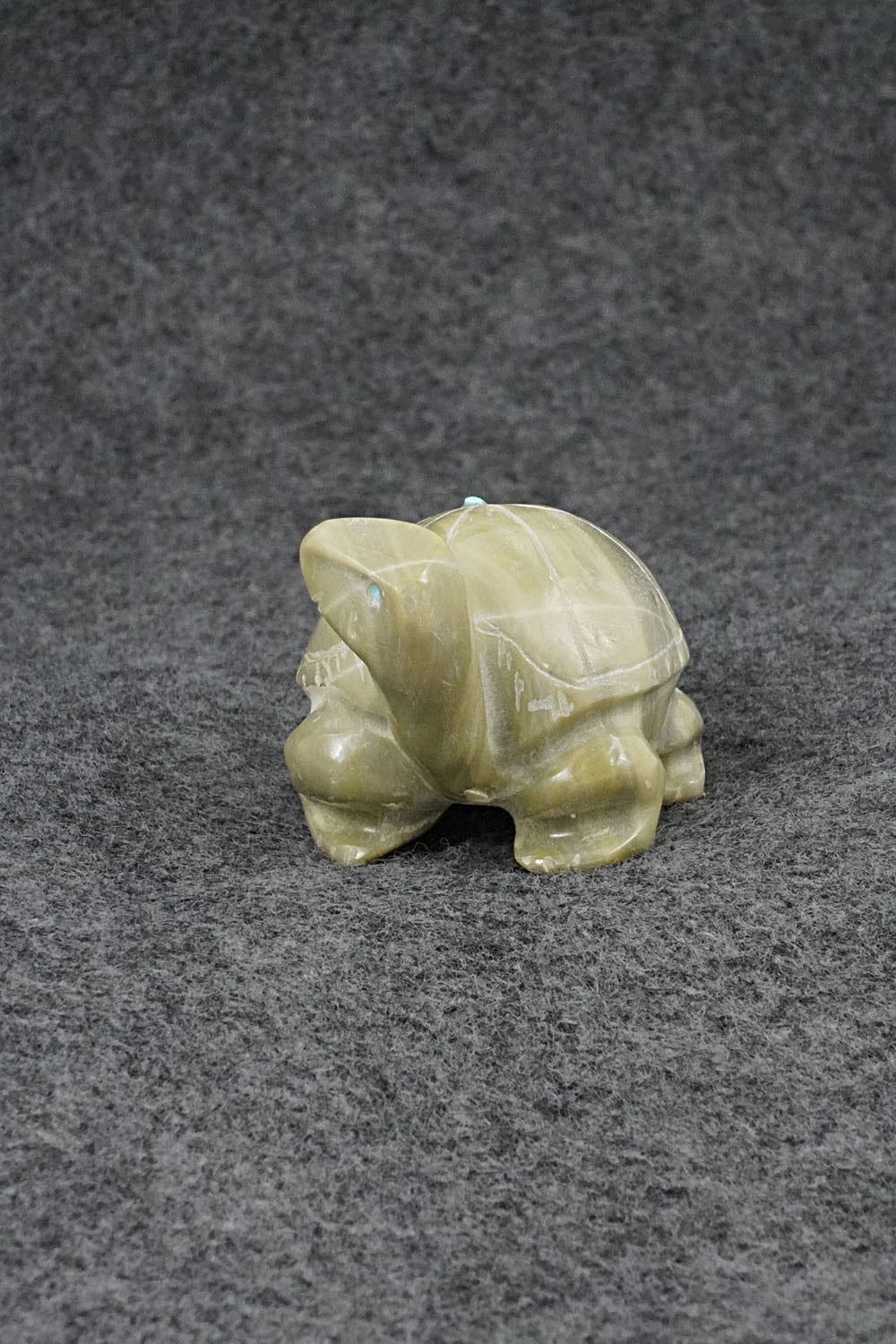 Turtle Zuni Fetish Carving - Freddie Leekya