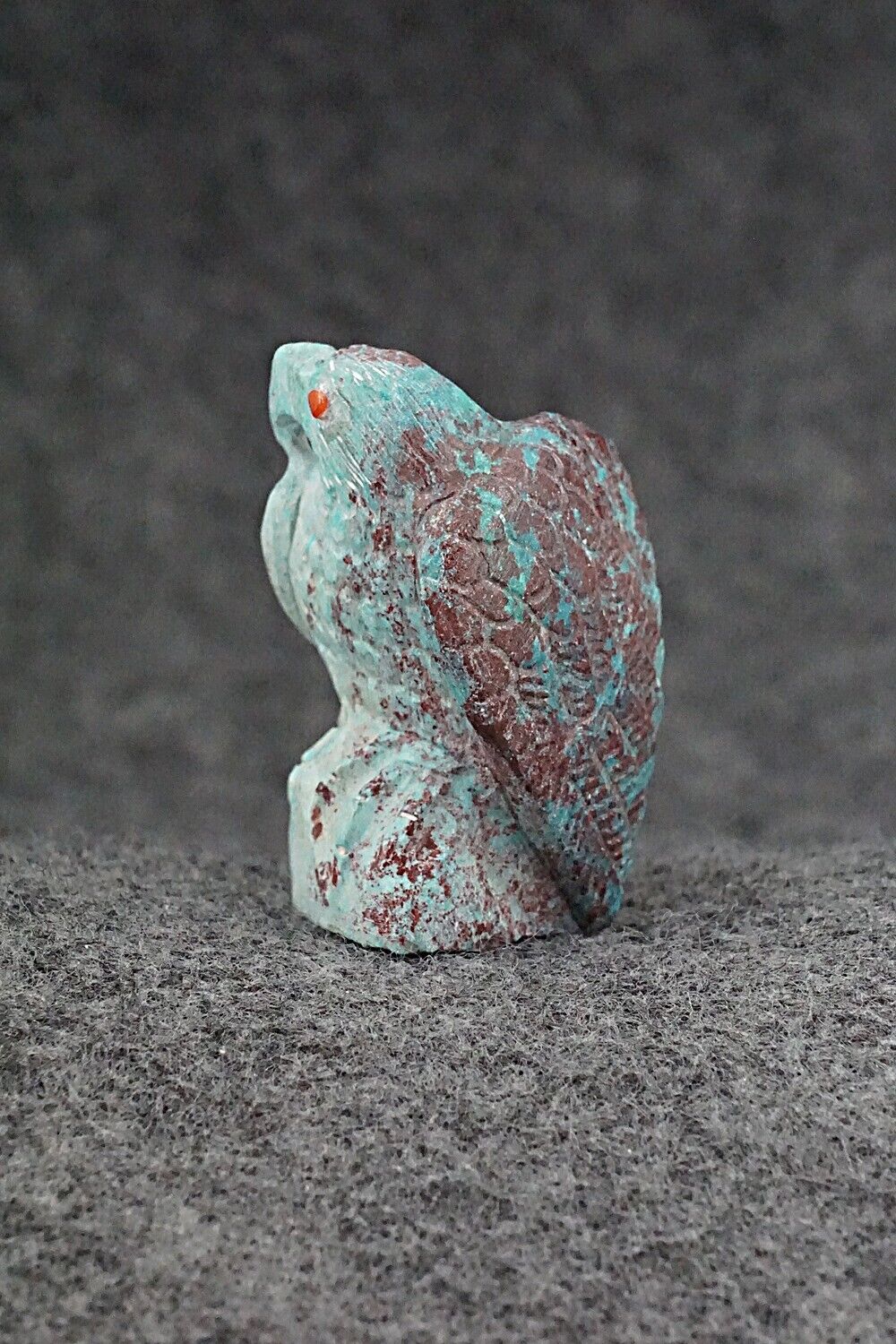 Eagle Zuni Fetish Carving - Derrick Kaamasee