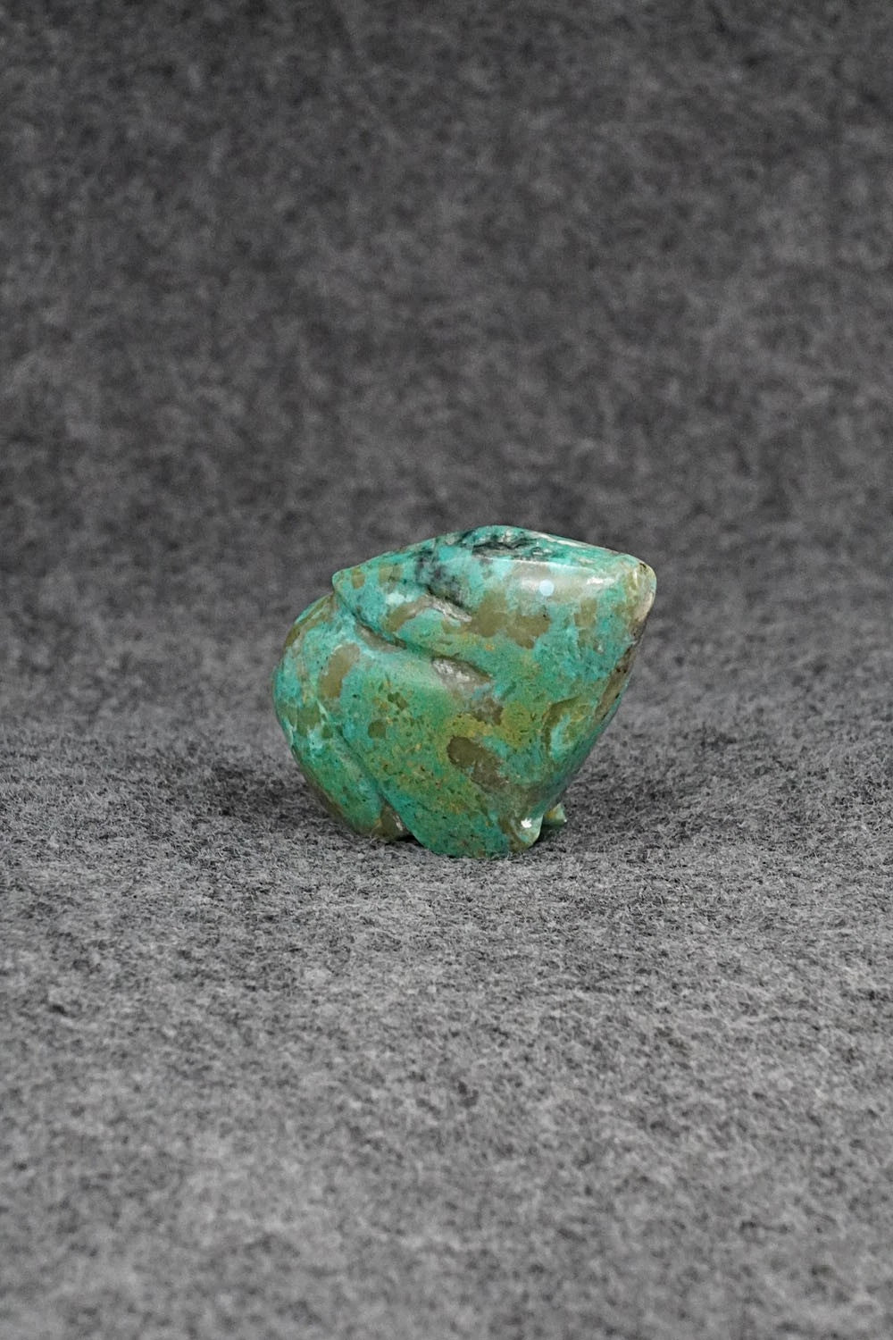 Rabbit Zuni Fetish Carving - Abby Quam Panteah