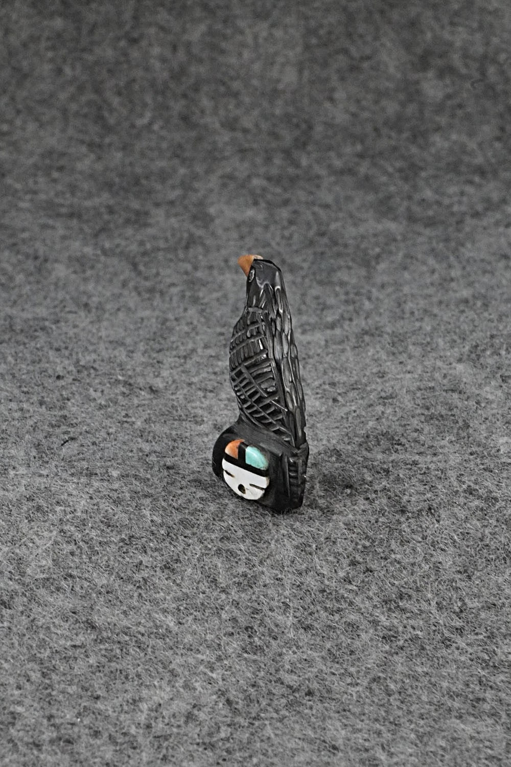 Crow Zuni Fetish Carving - Darrin Boone