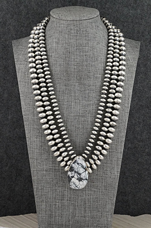 White Buffalo & Sterling Silver Navajo Pearl Necklace - Gruber & Halwood