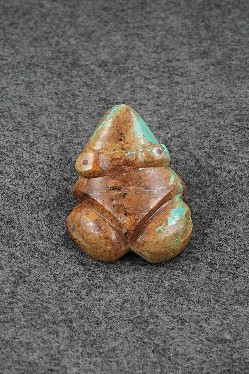 Frog Zuni Fetish Carving - Kenric Laiwekete