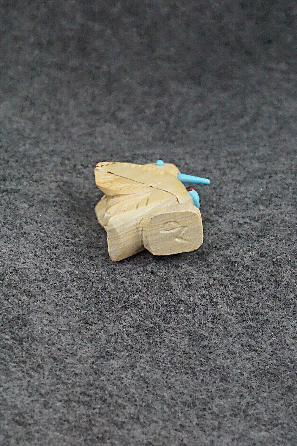 Hummingbird Zuni Fetish Carving - Danette Laate