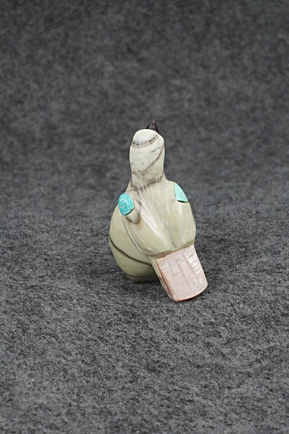 Bird Zuni Fetish Carving - Freddie Leekya