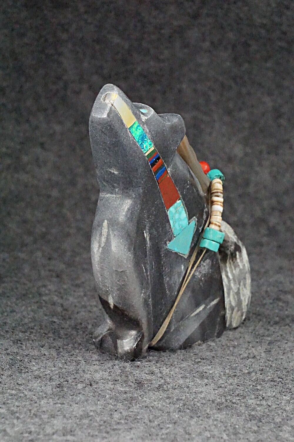 Wolf Zuni Fetish Carving - Rodney Laiwakete