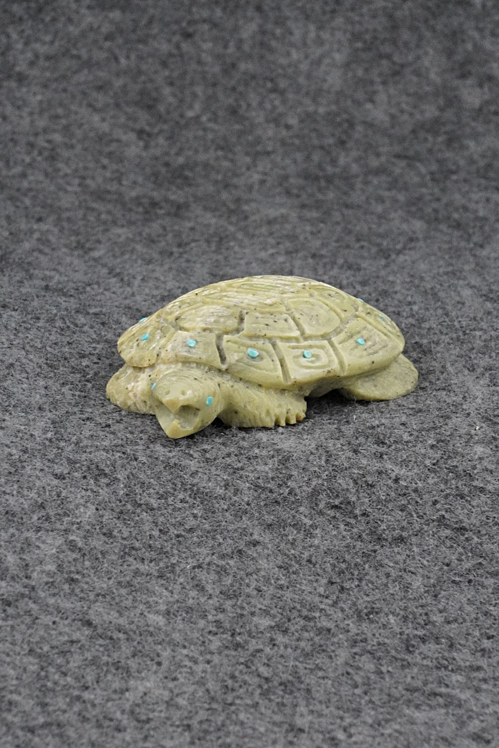 Turtle Zuni Fetish Carving - Adrian Cachini