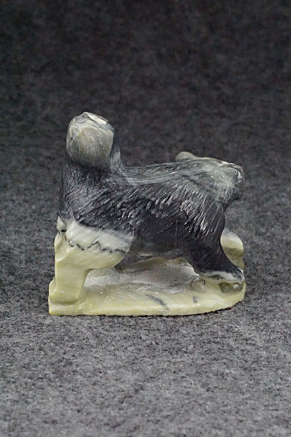 Badger Zuni Fetish Carving - Derrick Kaamasee