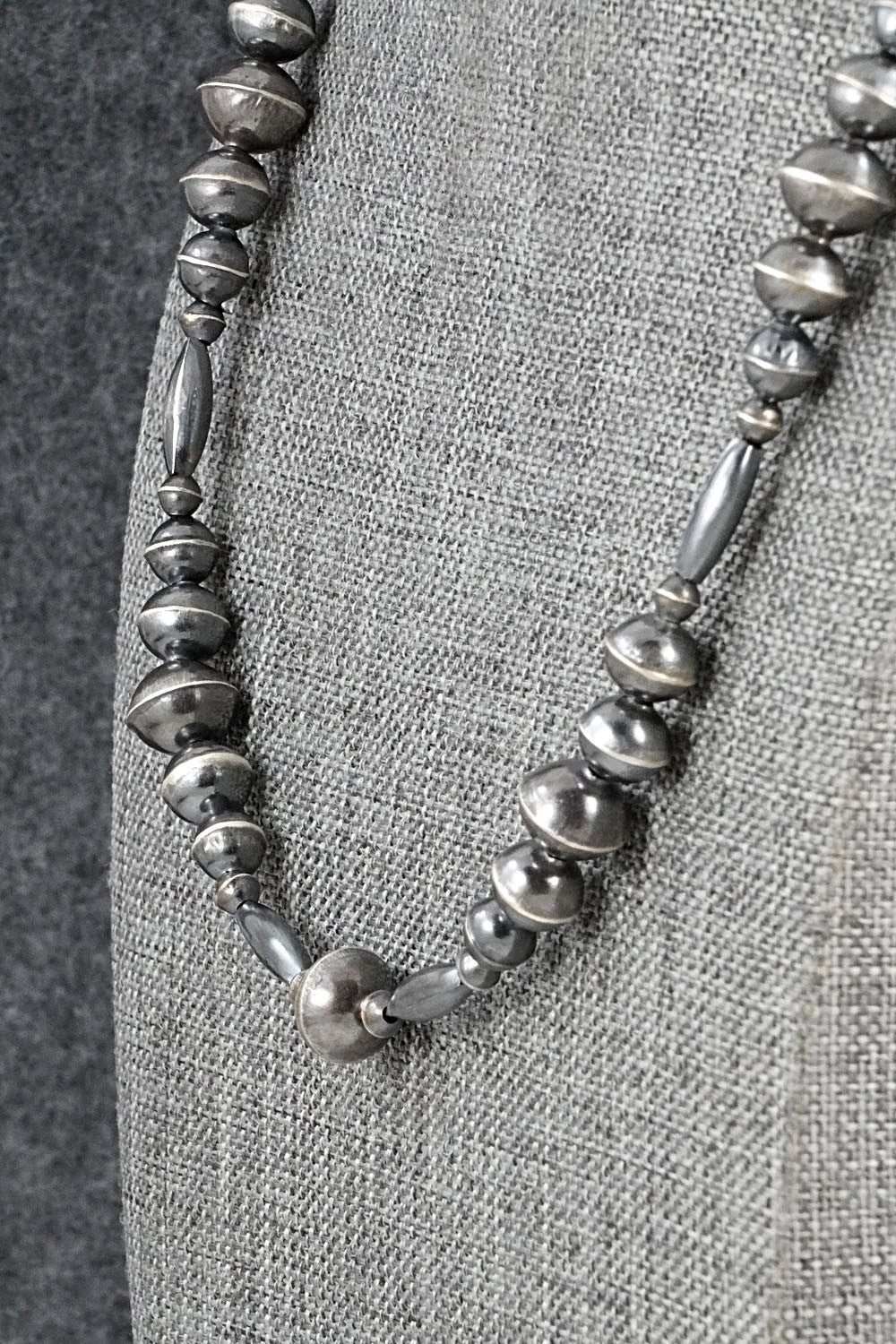 Sterling Silver Navajo Pearl Necklace 18" - Vintage