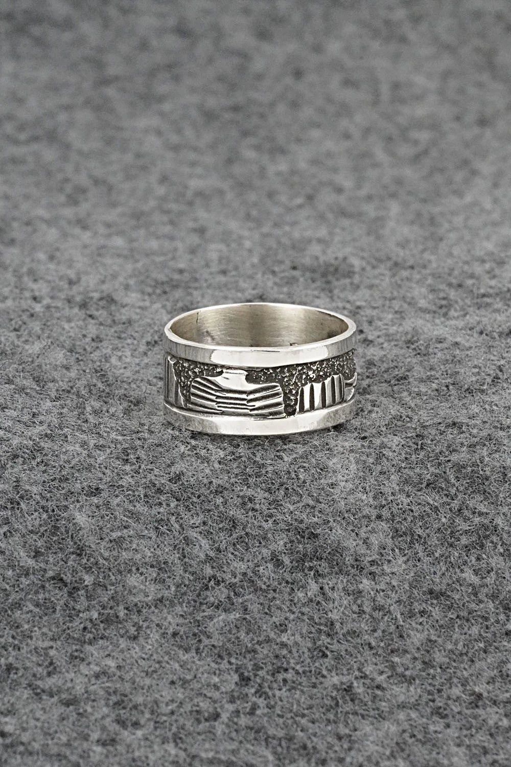 Sterling Silver Ring - Elaine Becenti - Size 9