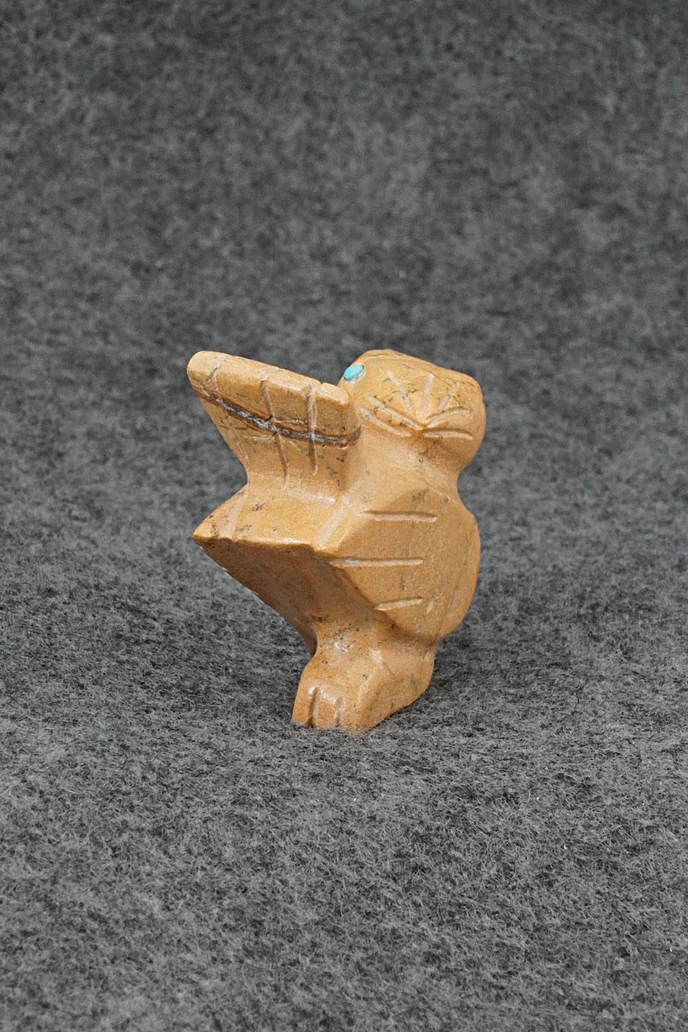 Roadrunner Zuni Fetish Carving - Mike Tucson
