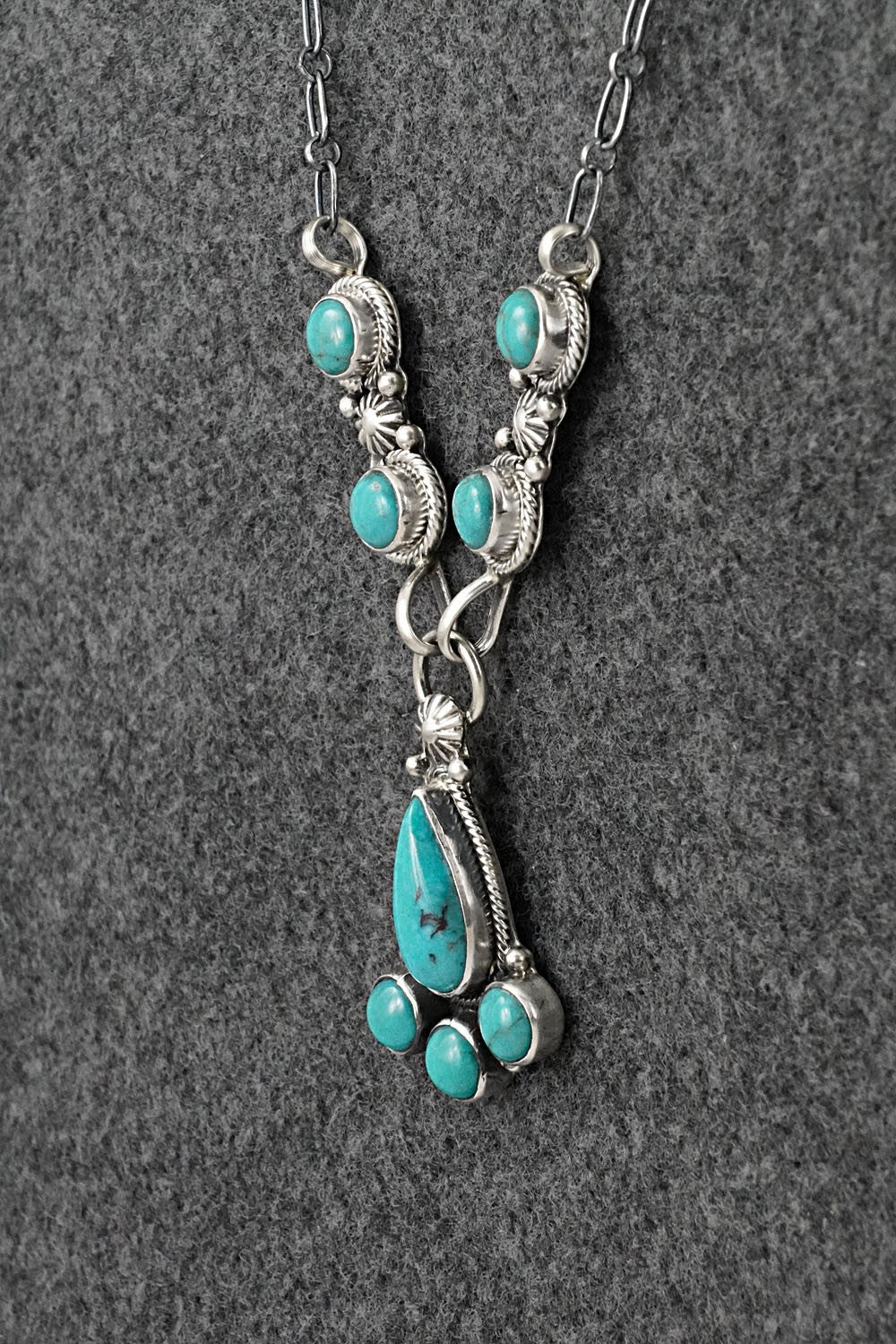 Turquoise & Sterling Silver Necklace - Verley Betone