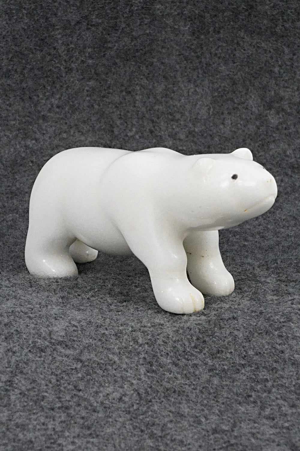 Bear Zuni Fetish Carving - Clayton Panteah