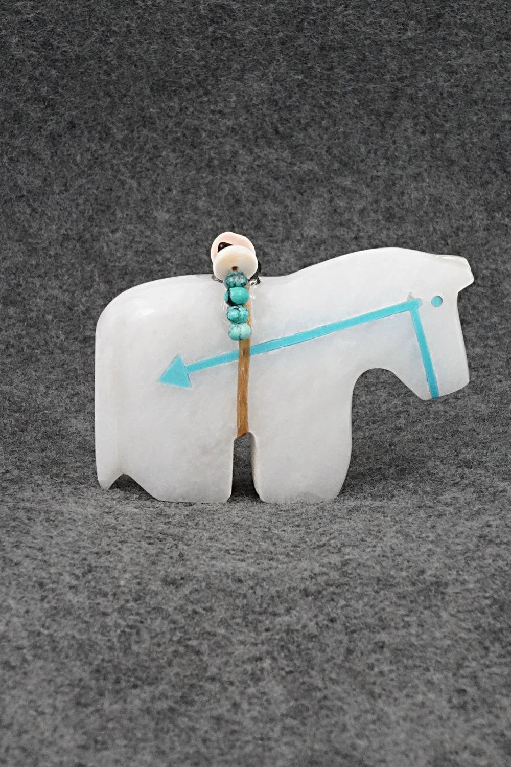 Horse Zuni Fetish Carving - Bernard Laiwekete