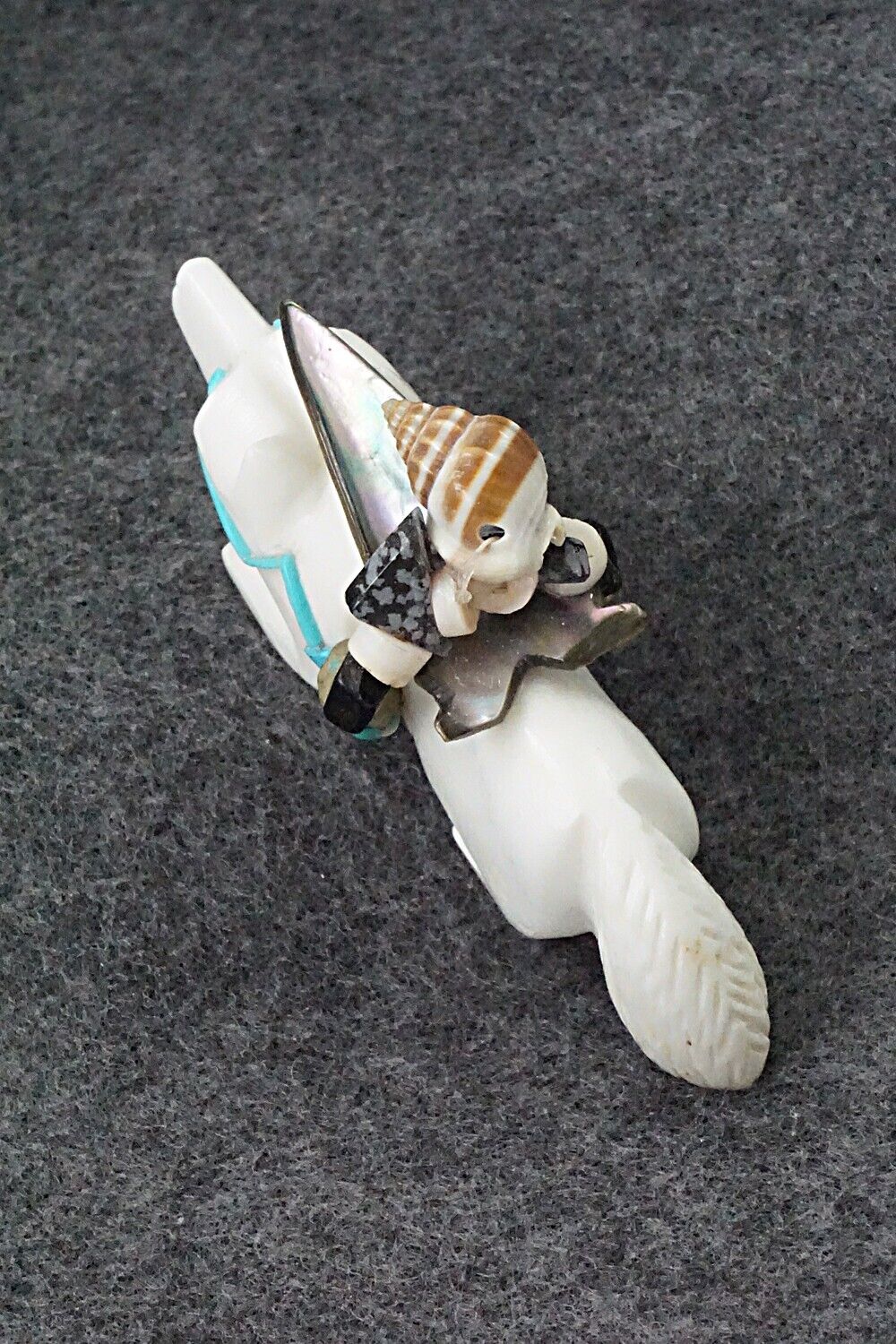 Wolf Zuni Fetish Carving - Michael Laweka