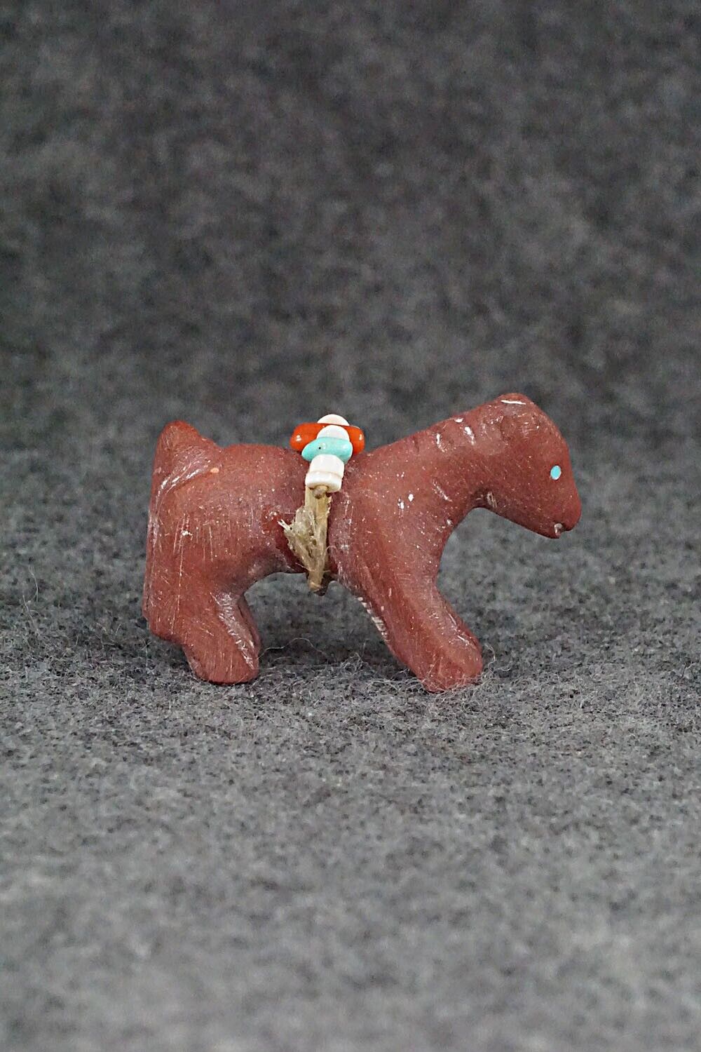 Horse Zuni Fetish Carving - Darrell Westika