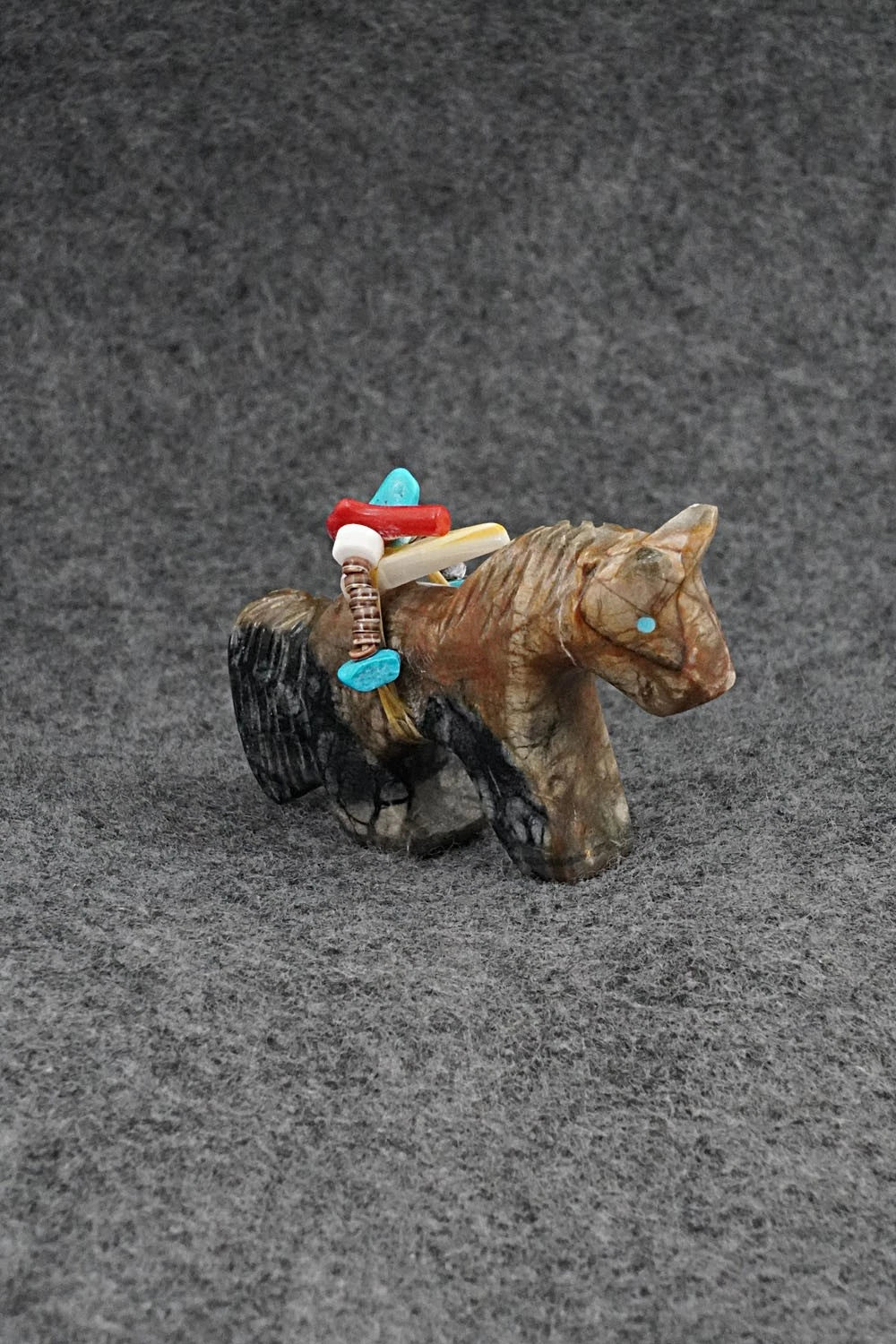 Horse Zuni Fetish Carving - Rodney Laiwakete