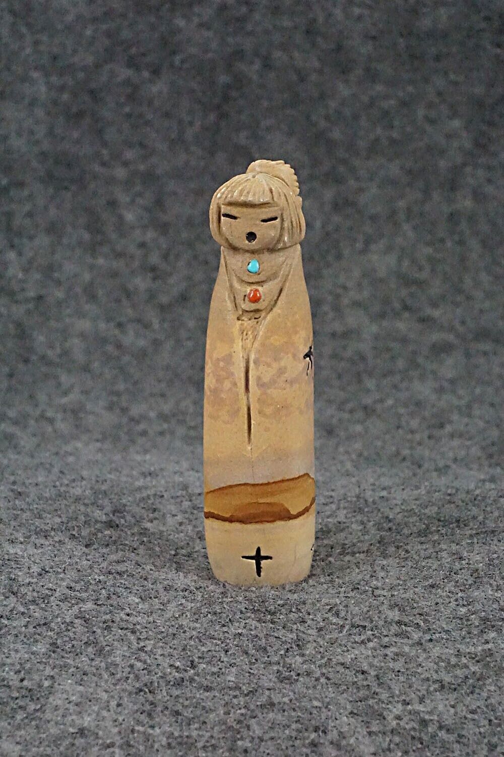 Corn Maiden Zuni Fetish Carving - Sandra Quandelacy