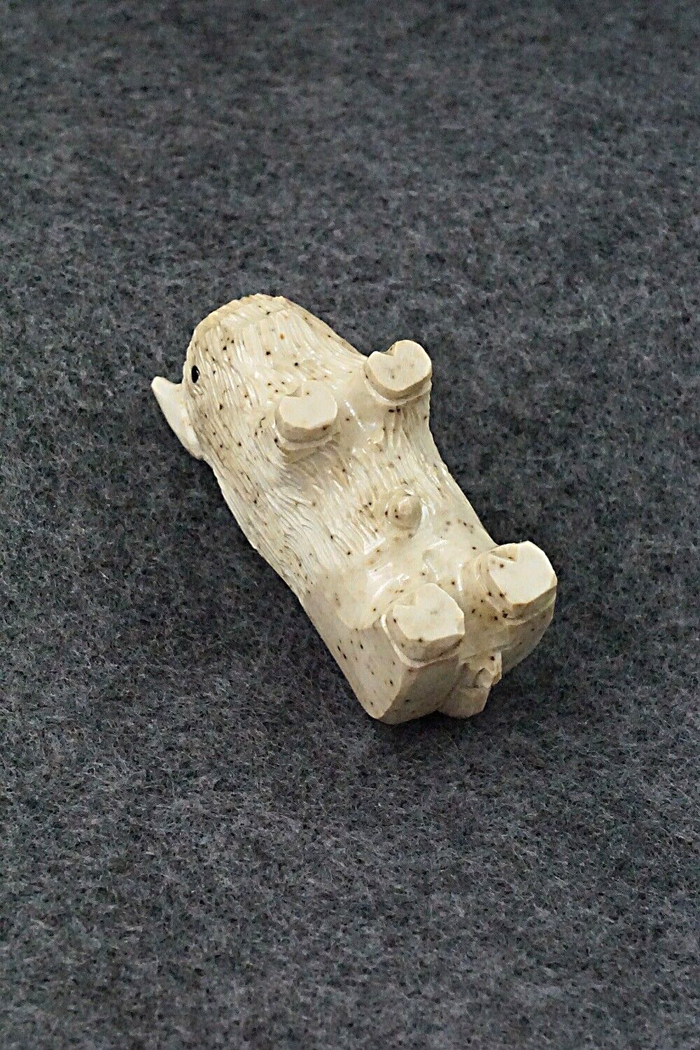 Buffalo Zuni Fetish Carving - Jesus Espino