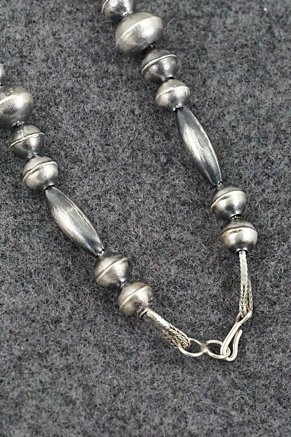 Sterling Silver Navajo Pearl Necklace 20" - Vintage