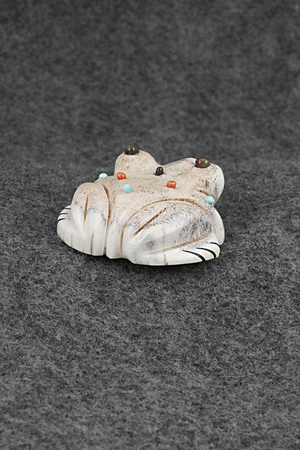 Frog Zuni Fetish Carving - Claudia Peina