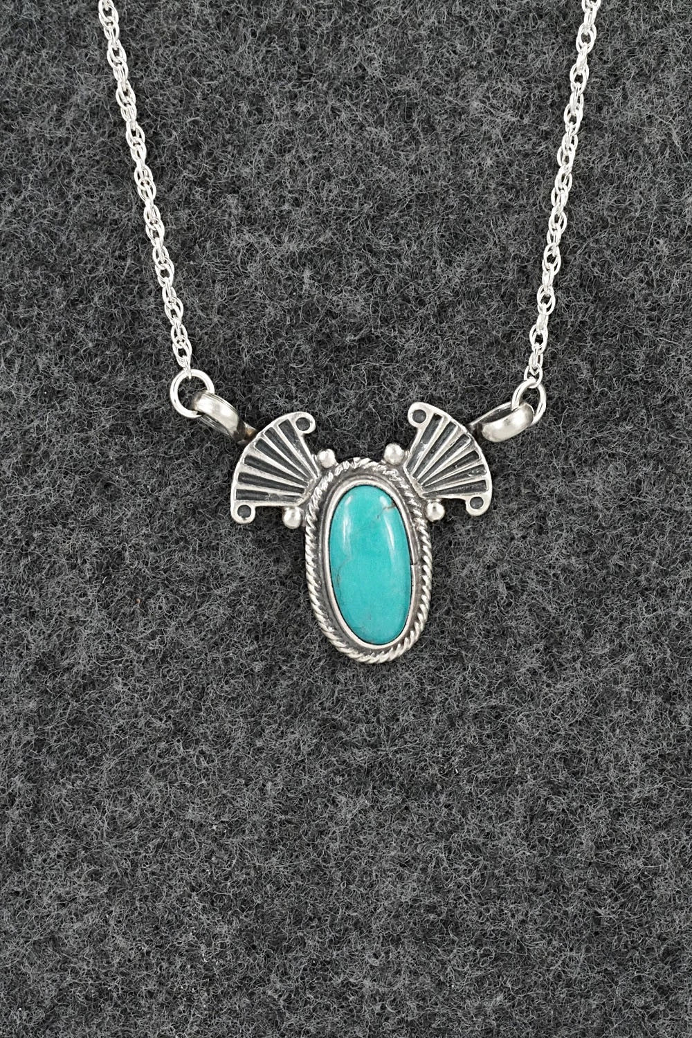 Turquoise & Sterling Silver Necklace - Verley Betone