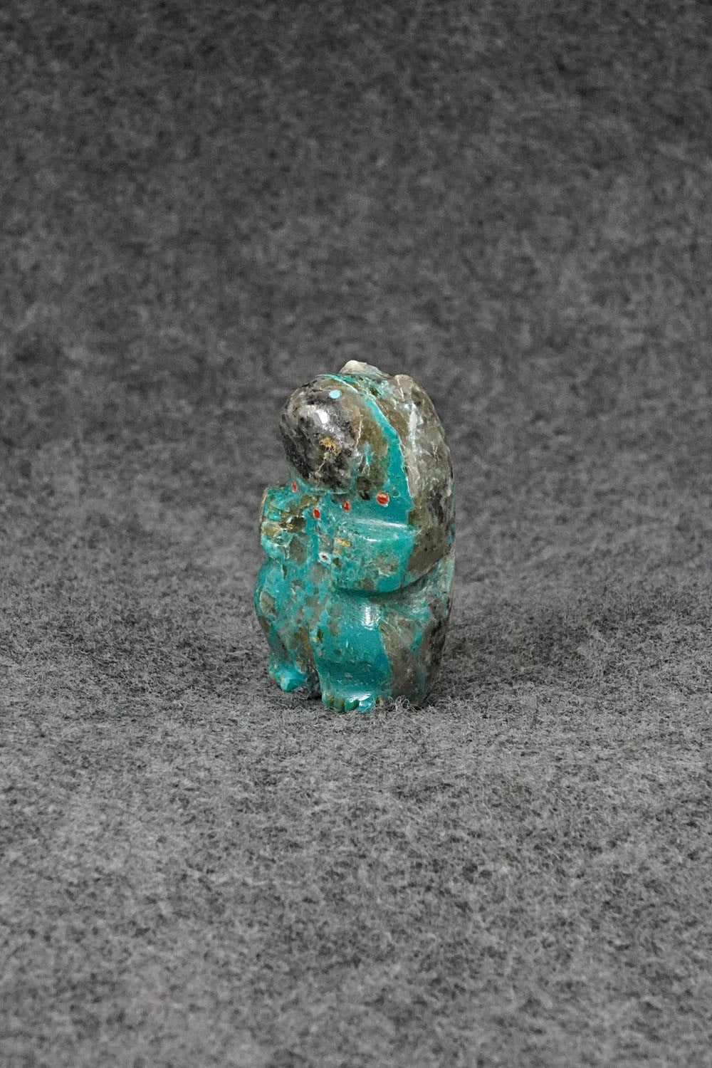 Bear Zuni Fetish Carving - Abby Panteah Quam
