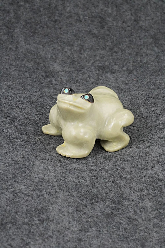 Frog Zuni Fetish Carving - Freddie Leekya