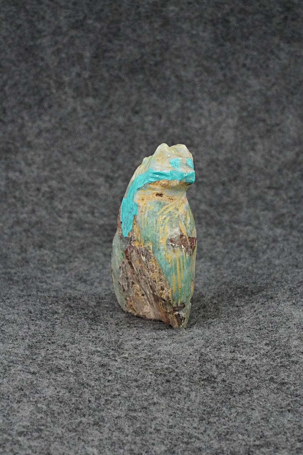 Bear Zuni Fetish Carving - Carl Etsate