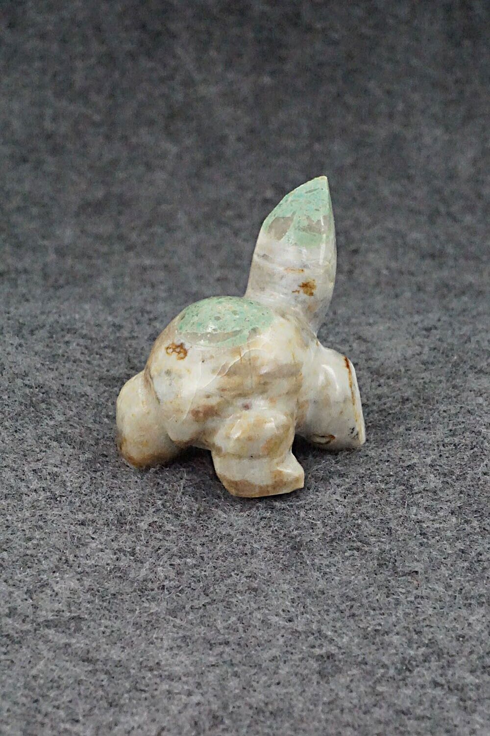 Turtle Zuni Fetish Carving - Enrike Leekya