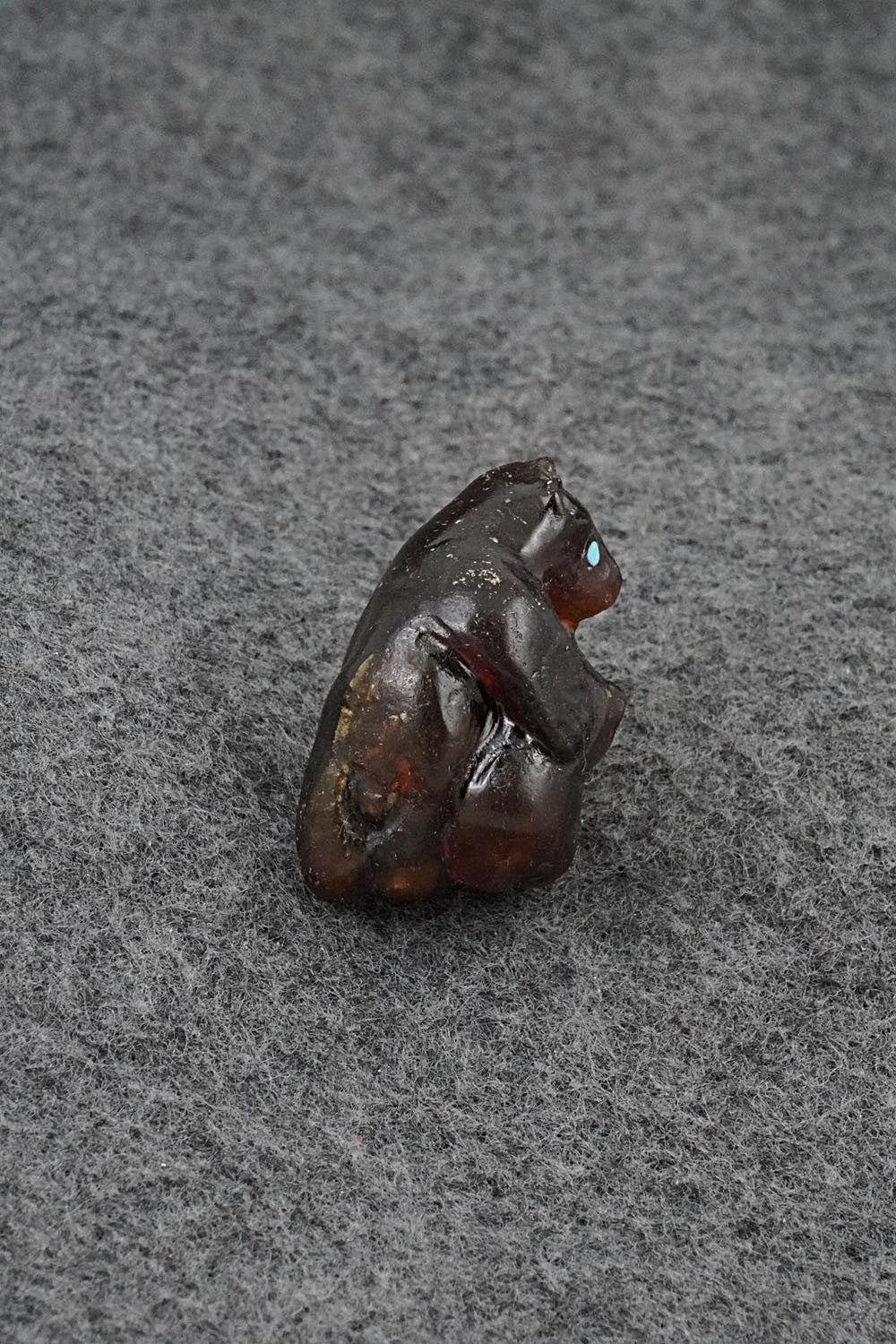 Bear Zuni Fetish Carving - Maxx Laate