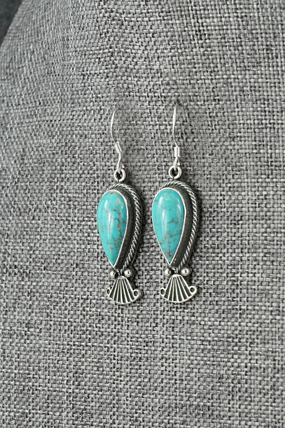 Turquoise & Sterling Silver Earrings - Verley Betone