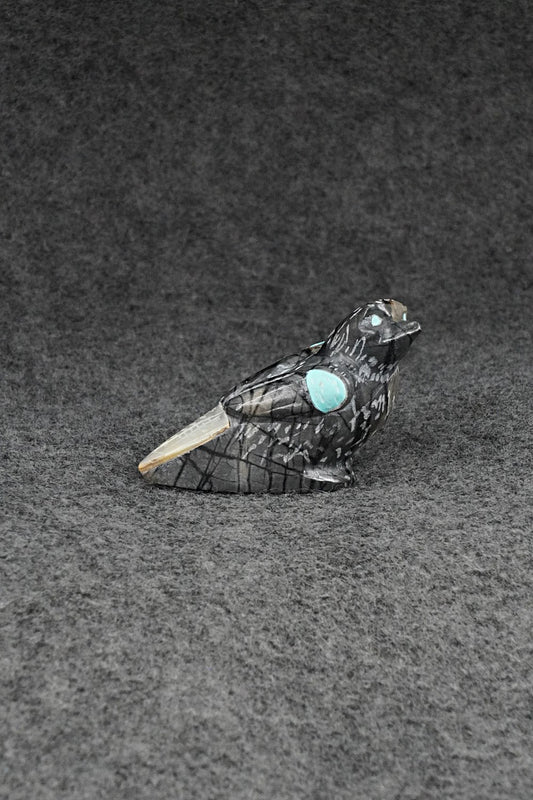 Bird Zuni Fetish Carving - Freddie Leekya